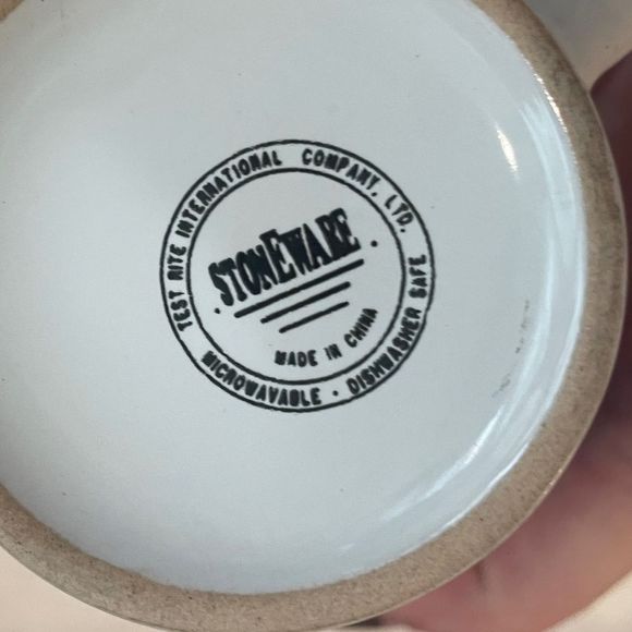 Test rite international company mug Christmas coffee cup Santa holiday decor cup - Picture 5 of 5